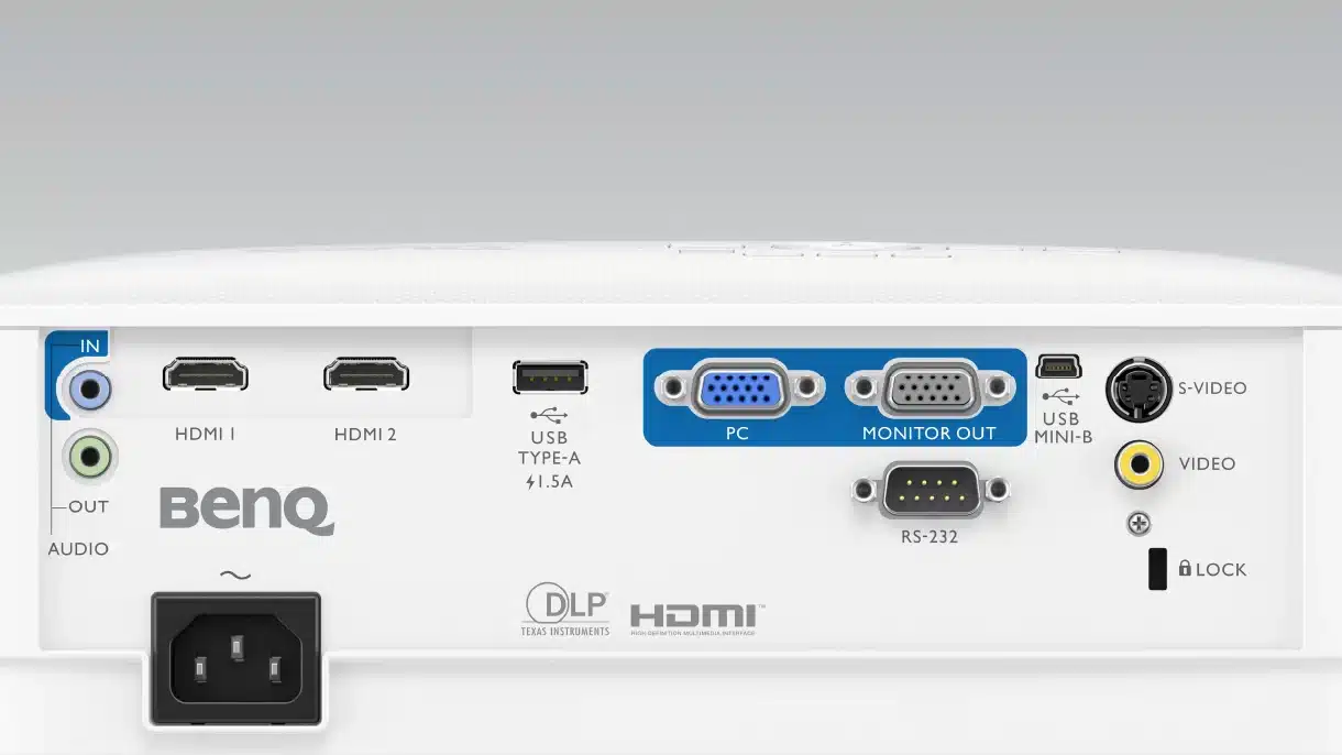 پروژکتور حرفه‌ای BenQ MX560